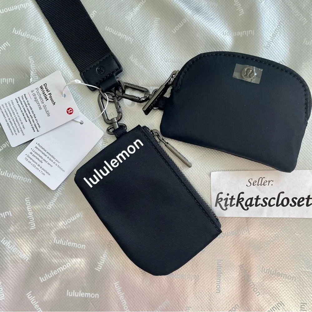 🆕 BLACK/GUNMETAL - NWT lululemon dual pouch wristlet - Picture 1 of 6